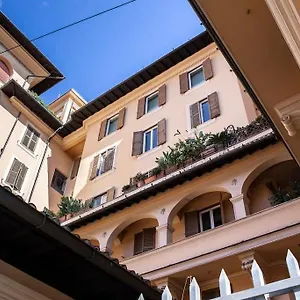  Apartment Heart Of Rome-napoleone Apartment-10 To Colosseo