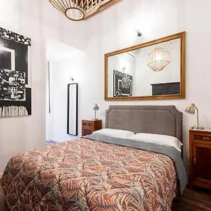  Holiday home Trastevere