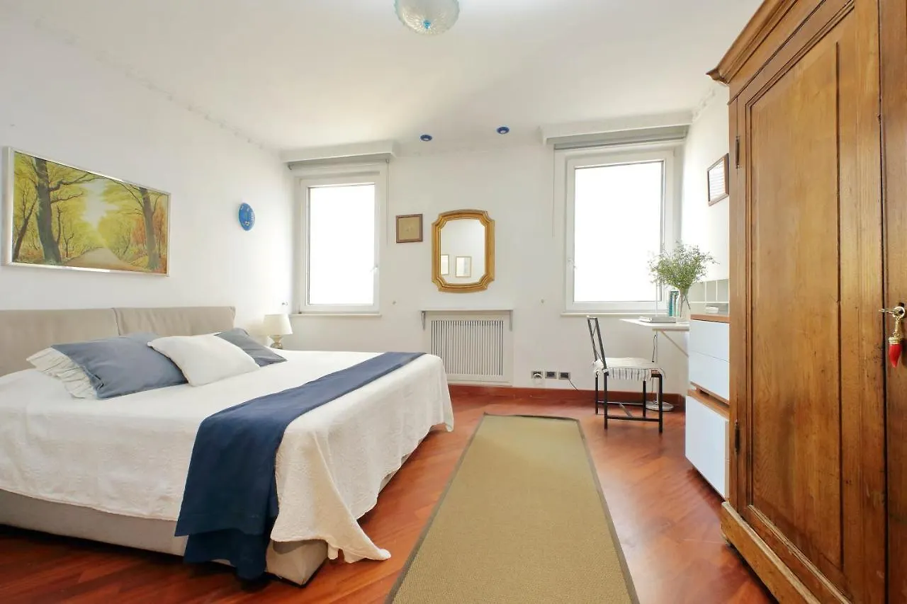 4Bnb - Luxury Trevi Apartment W Terrace Rome