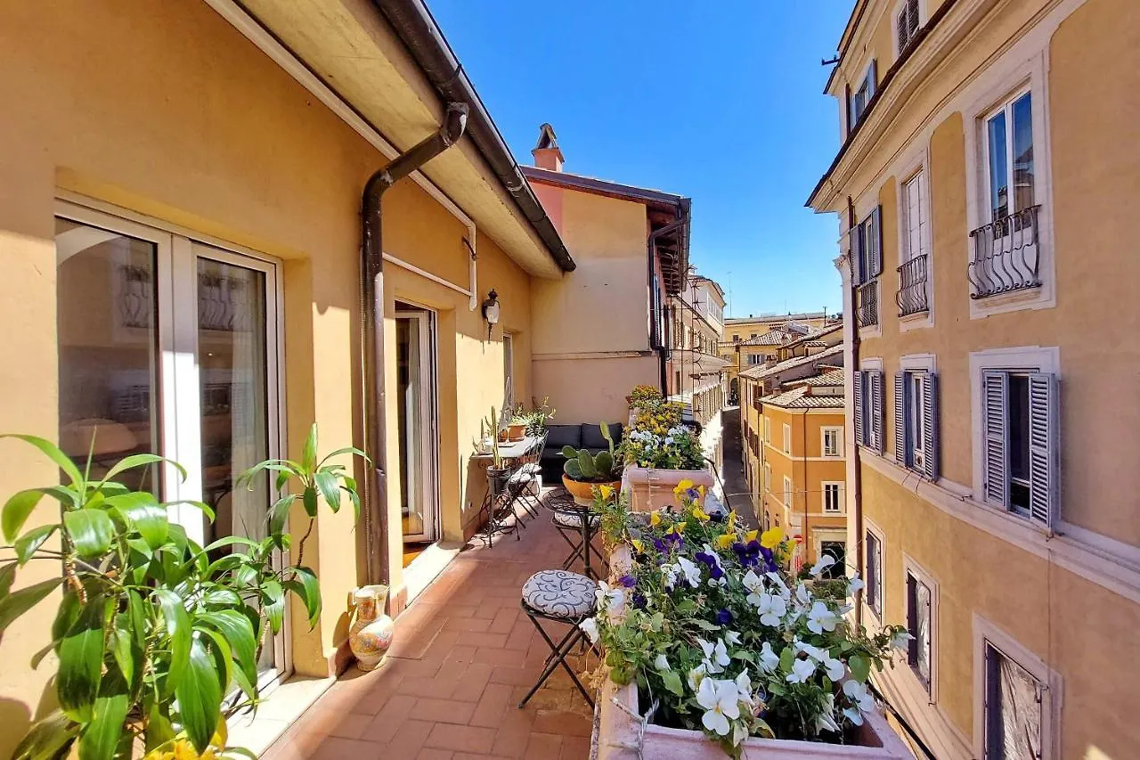4Bnb - Luxury Trevi Apartment W Terrace Rome Italy