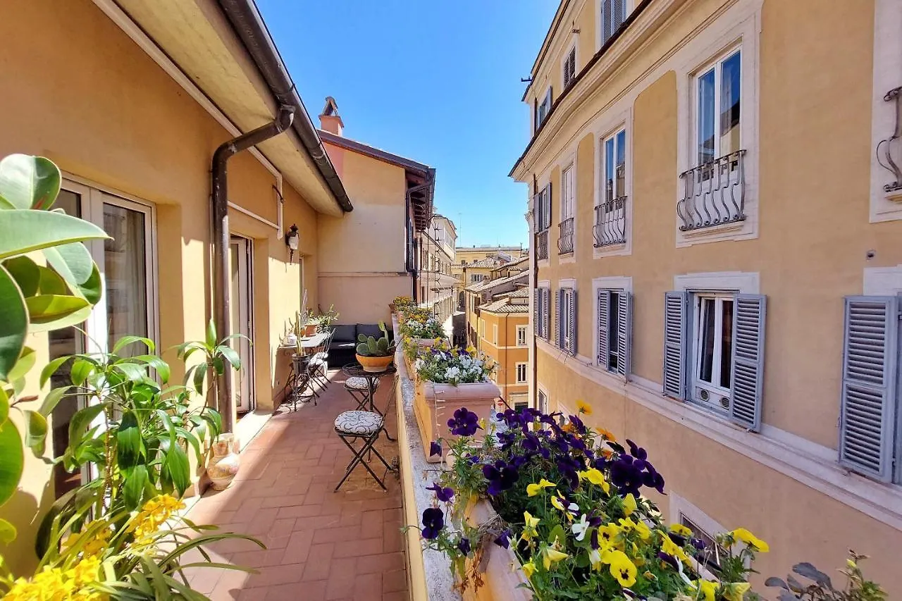 4Bnb - Luxury Trevi Apartment W Terrace Rome