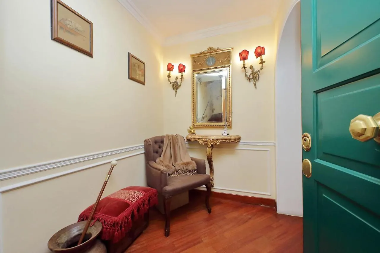 4Bnb - Luxury Trevi Apartment W Terrace Rome