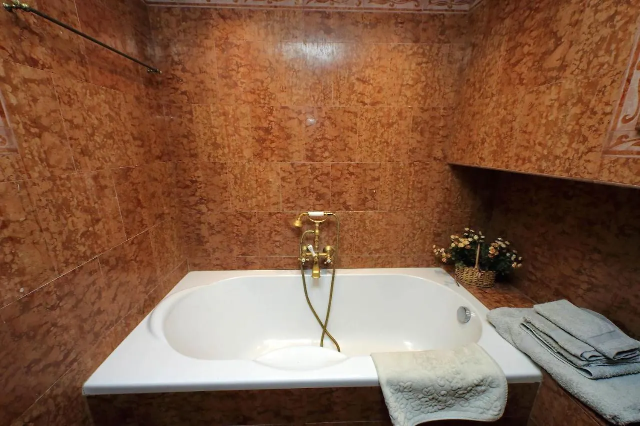 4Bnb - Luxury Trevi Apartment W Terrace Rome Italy